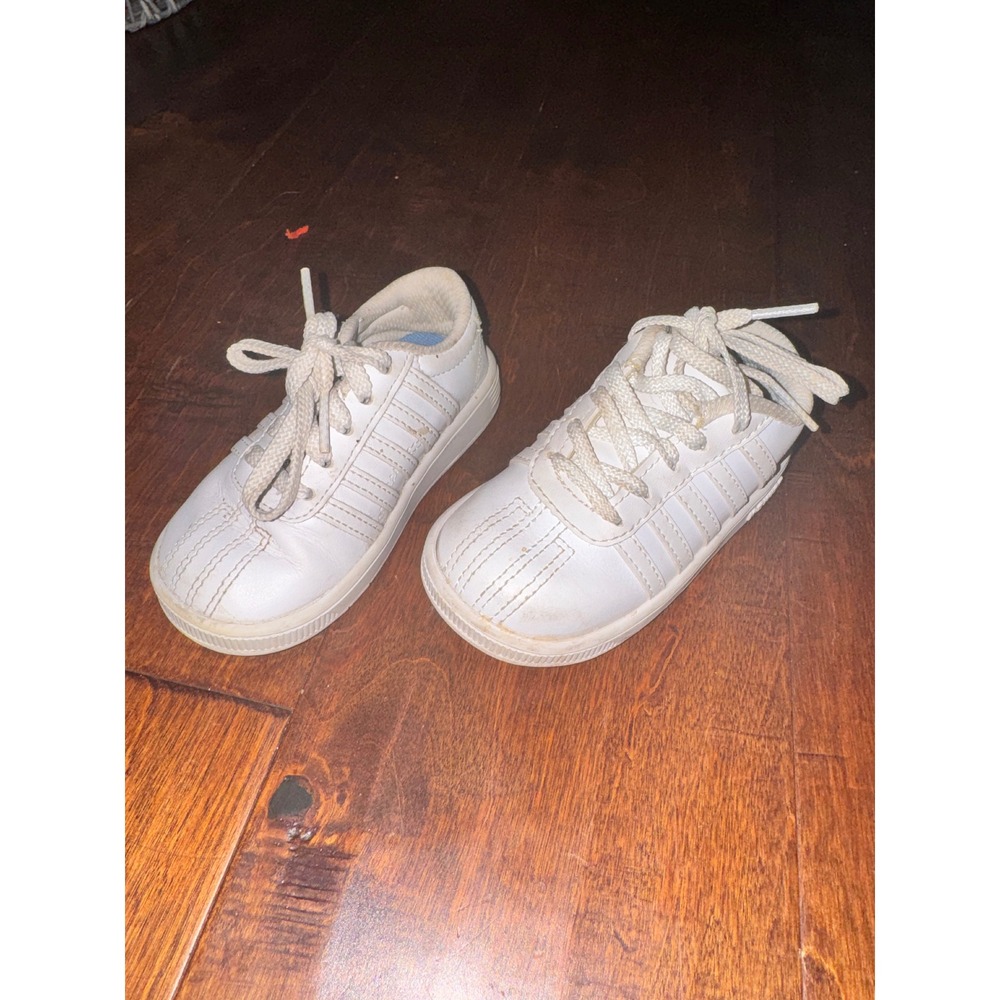 K-Swiss Classic VN Low White Leather Infant Sneakers Size 6 25612-101-M